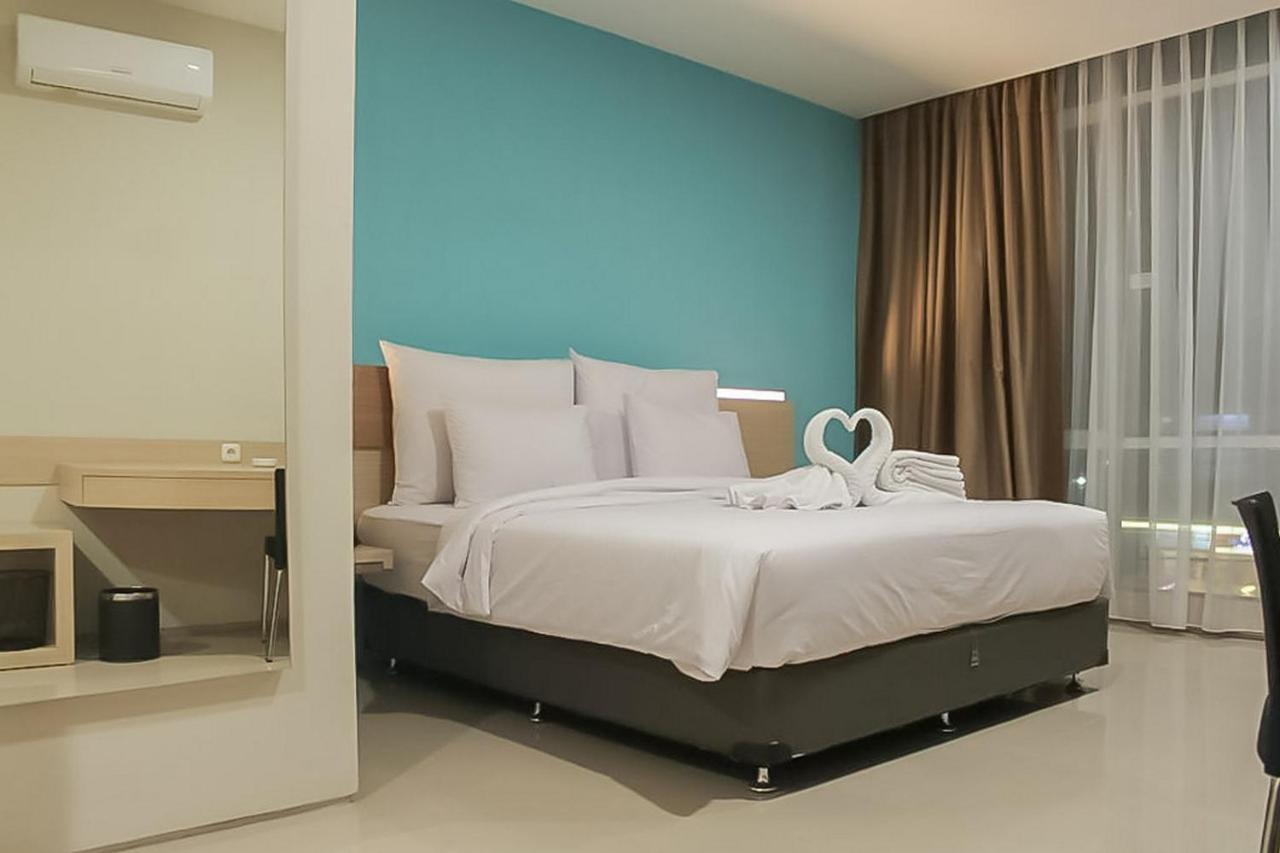 Hotel Mutiara RedPartner Padangsidimpuan Exterior foto