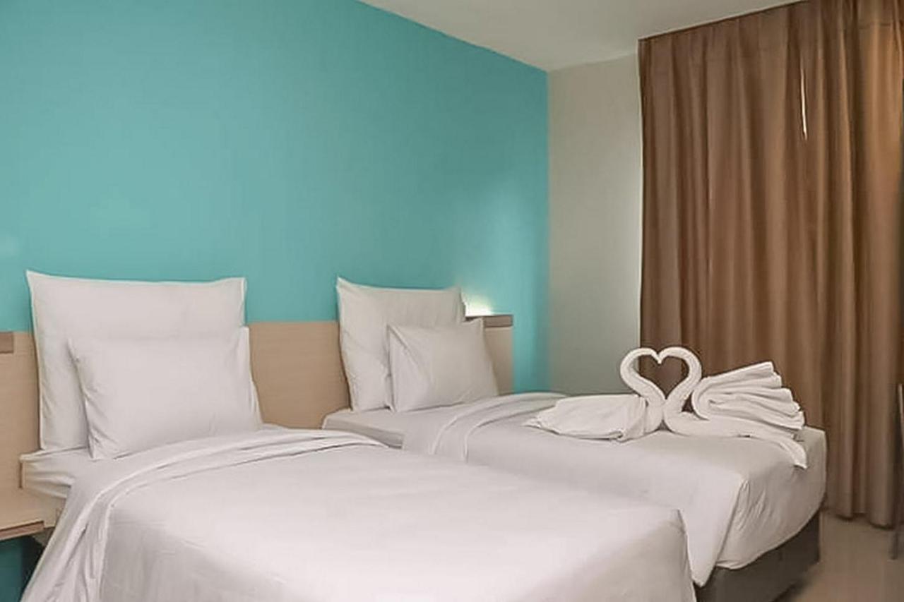 Hotel Mutiara RedPartner Padangsidimpuan Exterior foto